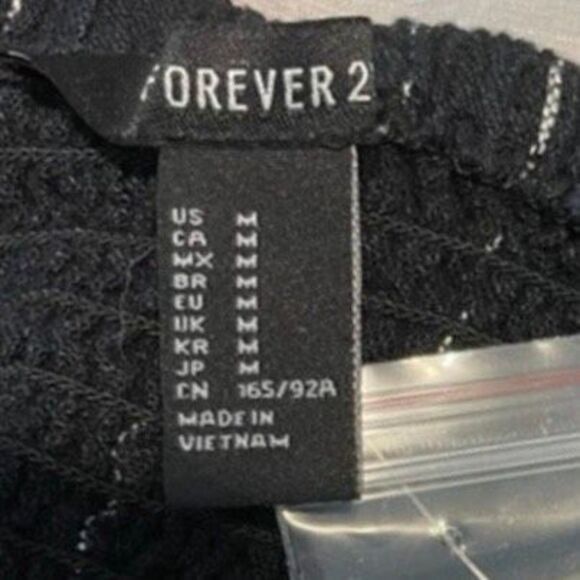 Forever 21 Linen Pinstripe Camisole Top Black White Button Front M - Picture 3 of 5